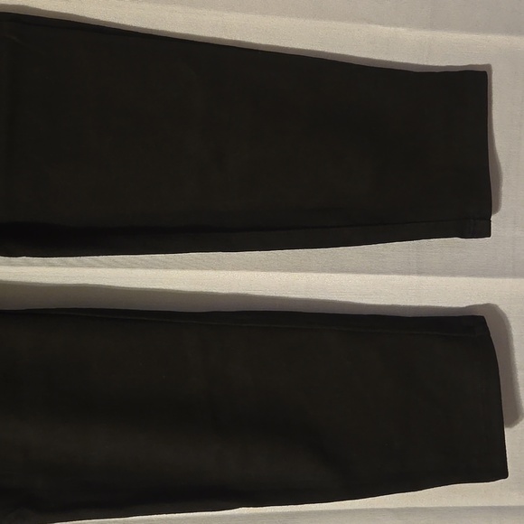 Womens Ruby Ribbon Black Jean Leggings Size Large NWT - Picture 2 of 9